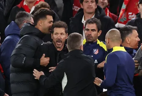 Simeone Blames Confrontation with Supporter on ‘Getting Insulted All Game’